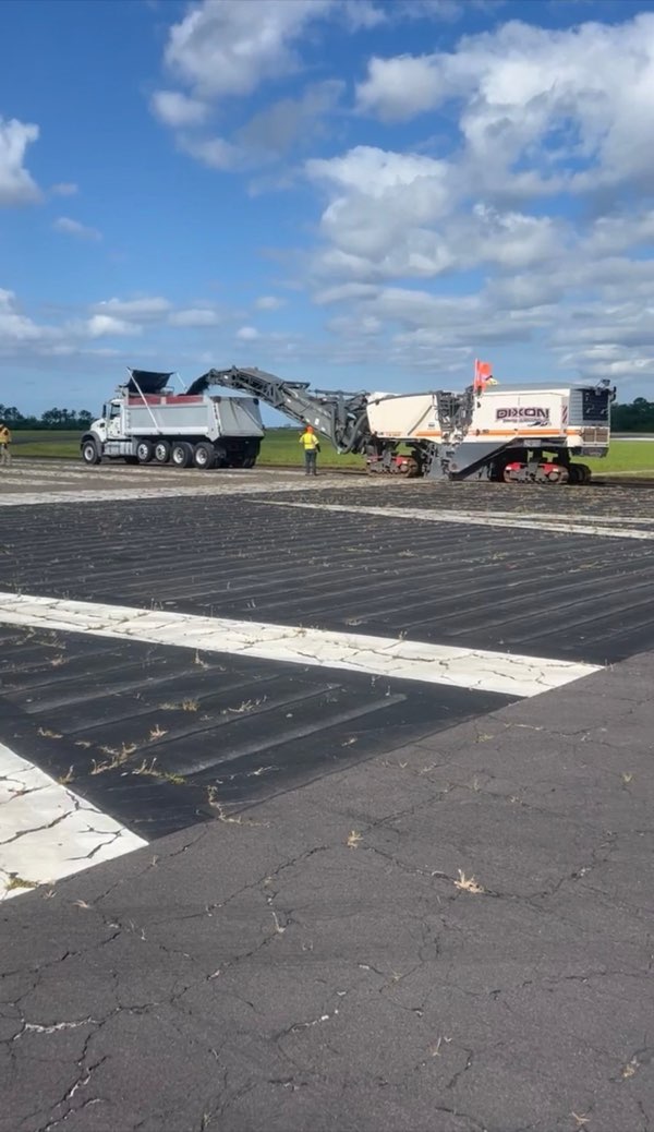 Runway Milling — Airport Project